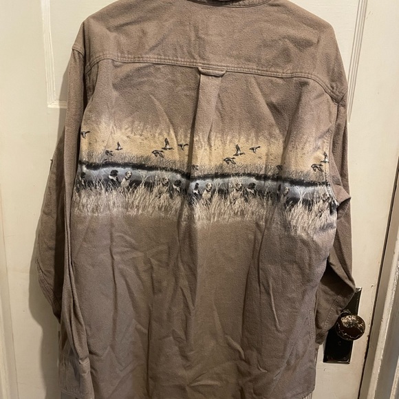 Cabelas long sleeve button down - Picture 4 of 4